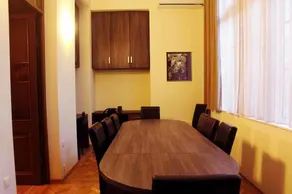 Hotel Central - Image 2