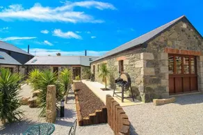 Mulvin Lodge - Image 4