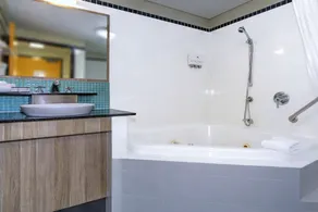 MERCURE KINGFISHER BAY RESORT - Image 4