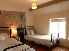 Denbigh Cottage - Image 2