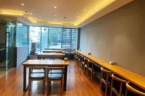 7 Days Premium Chongqing Longtou Temple North Railway Station Hotel - Image 3