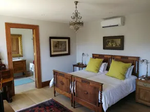 Bakovenbay Luxury Suites - Image 4