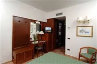 Hotel Montana - Image 4