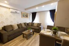 A Palace Hotel & Suites - Image 2