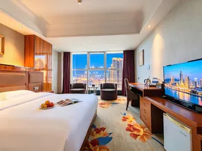 Mingdu Gloria Plaza Hotel Qingdao - Image 4