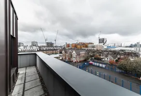 O2 Arena Apartments - Image 2