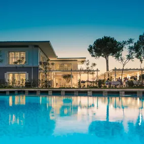 Azure Villas By Cornelia - Image 2