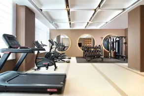 Hilton Garden Inn Qingdao West Coast Century Avenue - Image 3