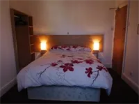Sunnyside Accommodation - Image 5