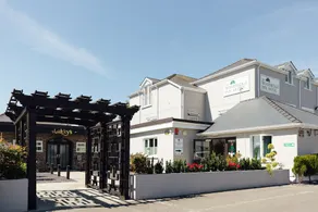 Woodridge Inn Hotel - Image 4