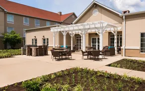 Larkspur Landing Extended Stay Suites St. Louis Riverport- Airport West - Image 3