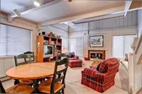 Villager Condominium with access to Sun Valley pool. hot tub, tennis and golf - Image 5