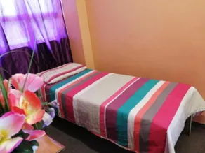 Dirkie Uys Backpackers - Image 2