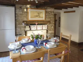 Strawberry Rose Cottage - Image 4