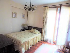Apartamento con buena ubicación - Image 3