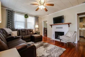 Southern Living for 4 in Richmond Hill - Image 4
