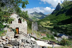 Apartamentos Rurales La Pinietsa - Image 5