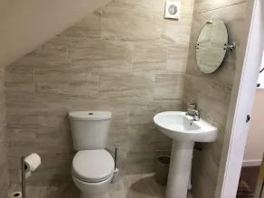 Entire Cosy Home From Home Country Retreat - Image 4