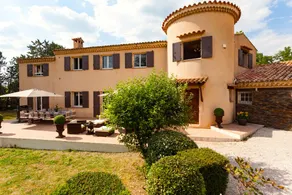 Le Domaine De La Tour - Image 2
