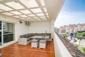 PDM- Lovely apartment with stunning views Estepona - Image 2