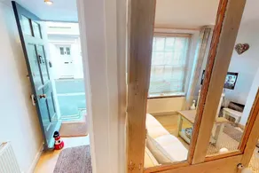 Appledore Escape Cottage - Image 3
