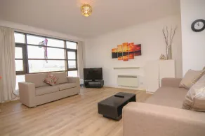 Apartment Wharf – Meridian Place - Image 5