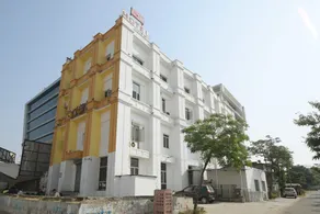 OYO 24936 Hotel C-9 - Image 4