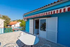 Apartments Luji - Image 5