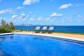 Mallorca Family Sea Front Villa in Betlem - Image 2