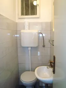 Apartment Stric - 10 m from beach - Image 2