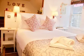 Cosy Studio Apartment in Edinburgh - Image 4