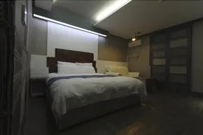 Chungju Queen - Image 3