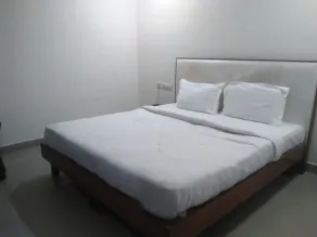 Hotel Him View - Image 2