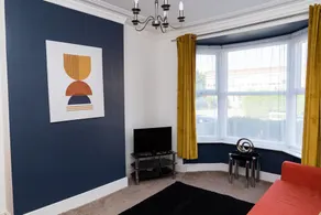 Compton Lodge - Image 4