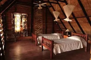 Ganda Lodge - Image 2