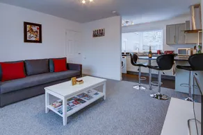 The Welbeck - Donnini Apartments - Image 2
