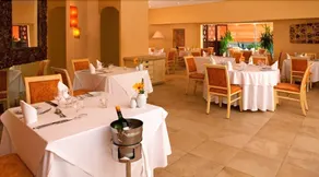 Four Seasons Fairways - Image 4