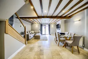 The Cottage - Image 4