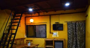 Royal Bamhni - Image 4