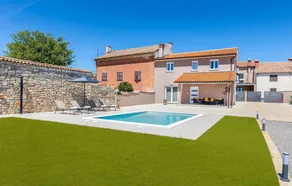 Beautiful Home in Valtura With Outdoor Swimming Pool, Wifi and 3 Bedrooms - Image 3