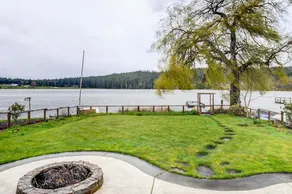 5166 Bayview Rd Home - 4 Br home by RedAwning - Image 3