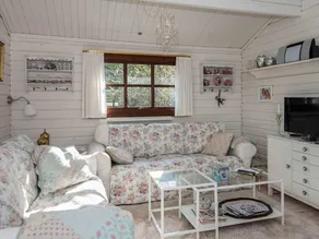 6 Person Holiday Home in Grenaa - Image 2