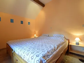 Rustic Holiday Home in Septon With Private Garden - Image 5