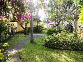 Bali Lovina Beach Cottages - Image 2