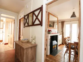 Grange Farm Cottage - Image 2