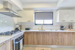 302 Torreco STudio GoodLong Term Stay - Image 4
