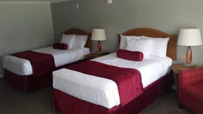 Town N Country Family Resort - Image 2