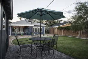 Charming Bungalow - Image 5