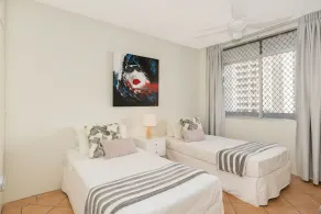 Suntower Holiday Apartments - Image 2