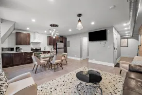 2055 Bishop - Image 2